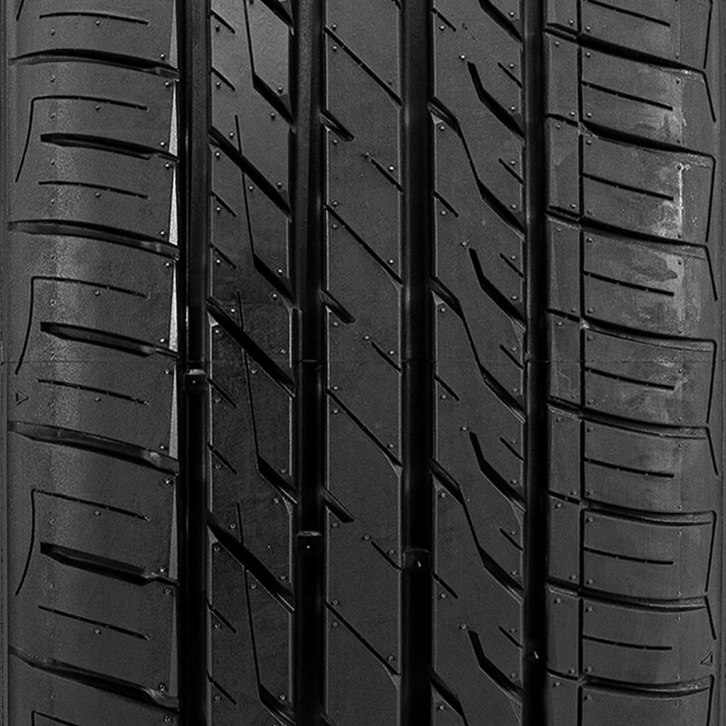 Arroyo Grand Sport A/S UHP All Season 215/55ZR17 98W XL Passenger Tire