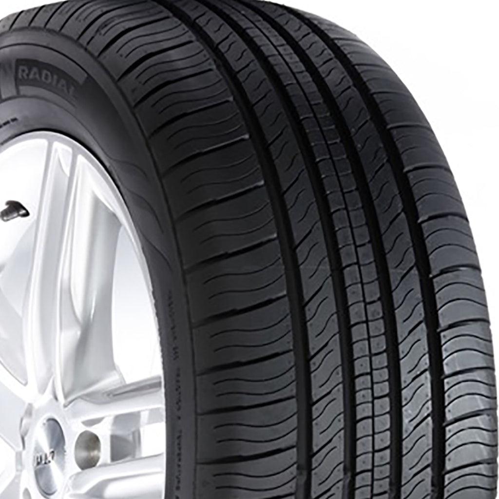 GT Radial CHAMPIRO TOURING A/S 235/55R20 102V