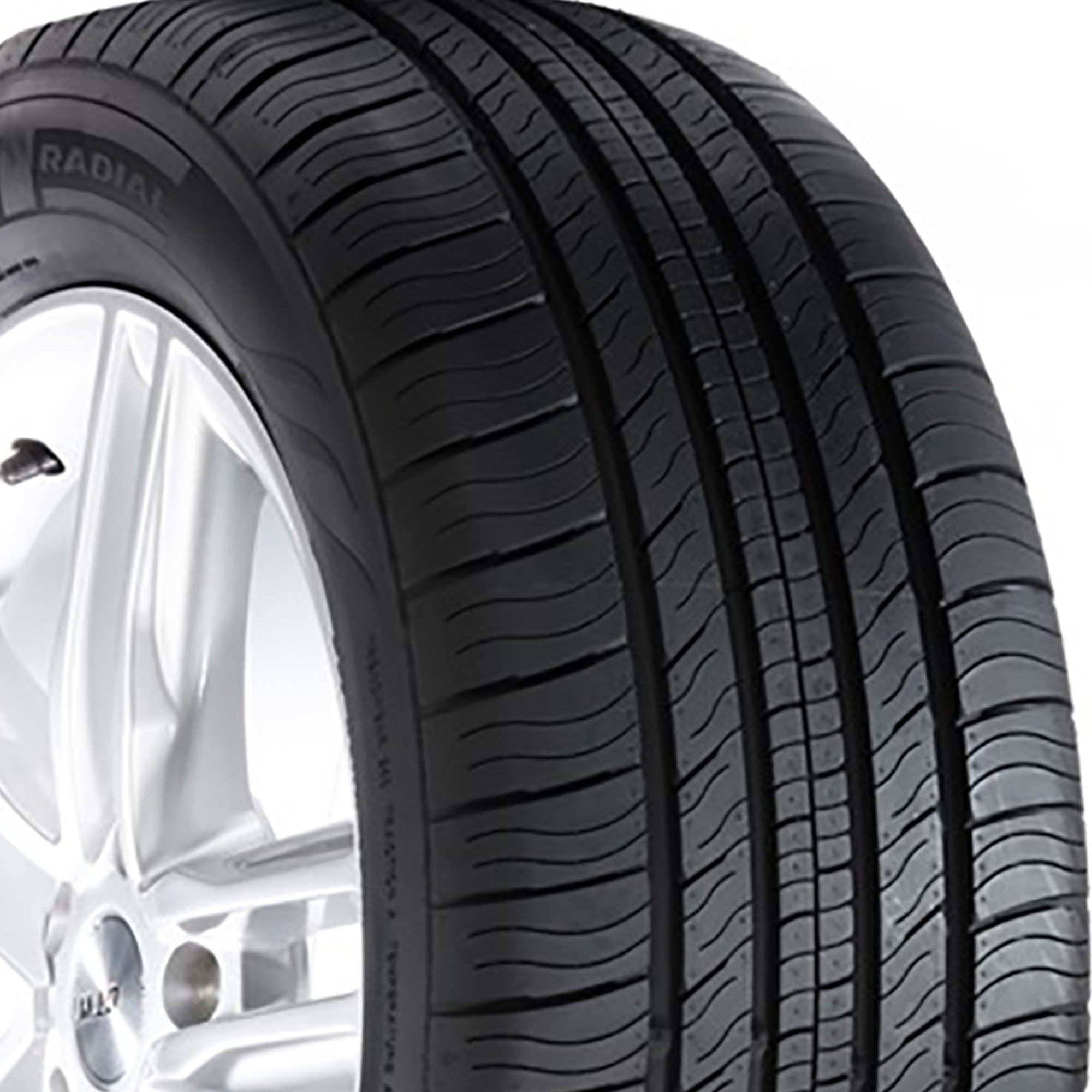 GT Radial CHAMPIRO TOURING A/S 235/55R20 102V