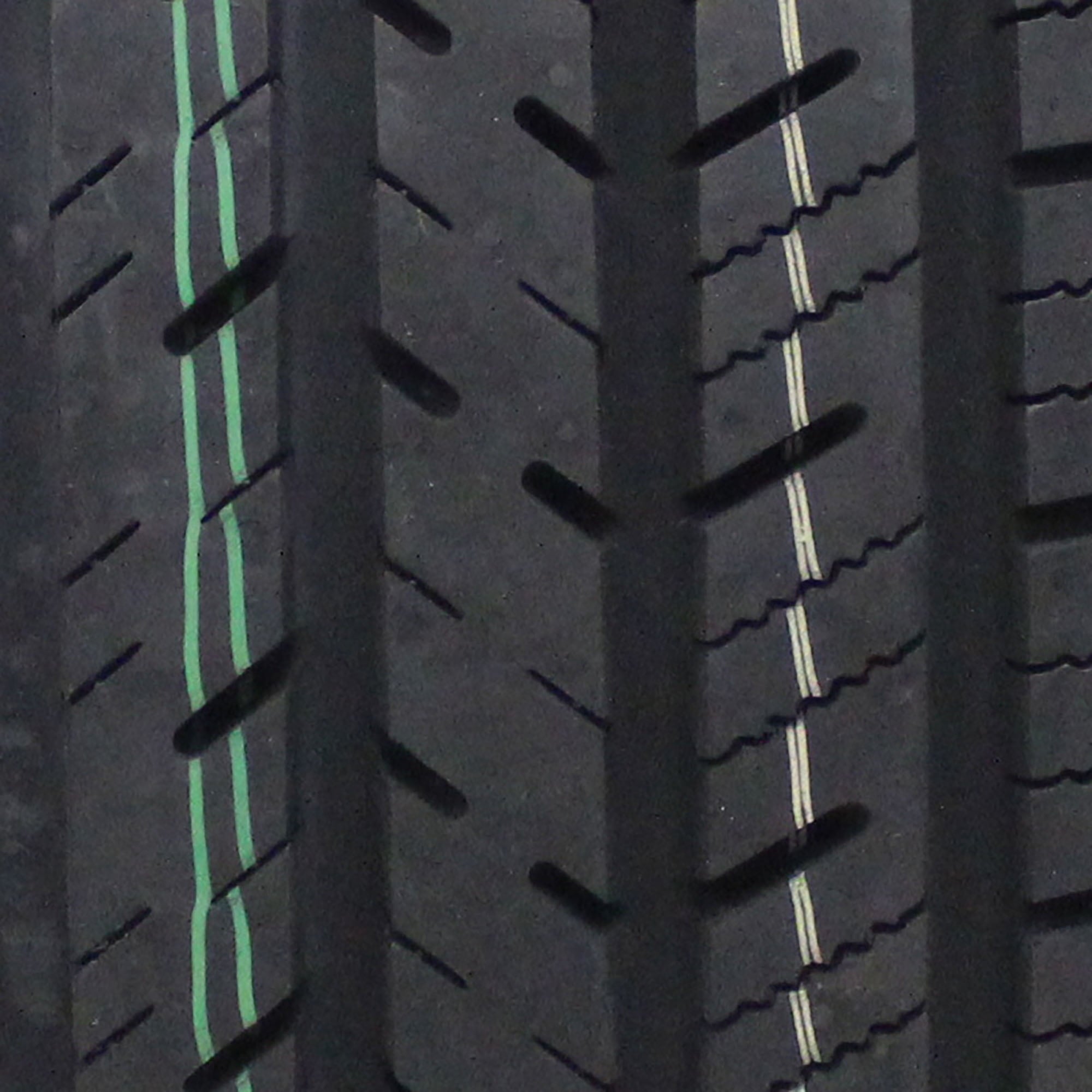 Atlas Force UHP UHP 225/50R16 92W Passenger Tire